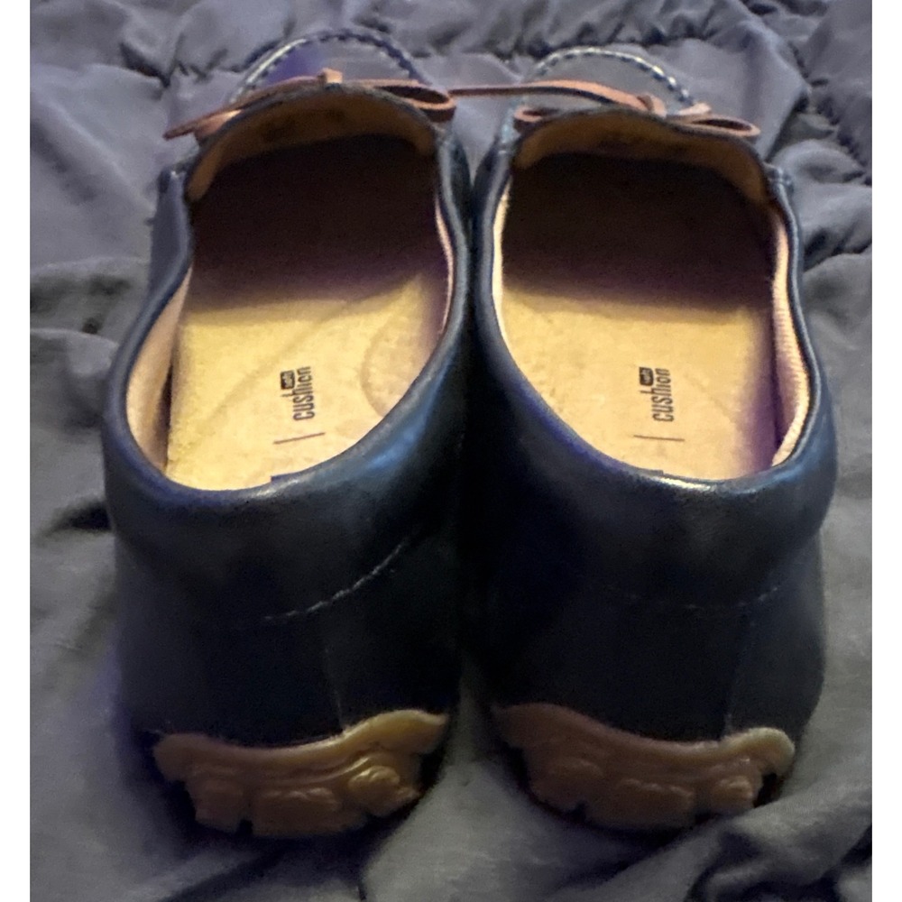 Clarks Collection Women's Navy Blue Leather Moccasin Loafers Bow Size 6.5 M - Picture 4 of 9